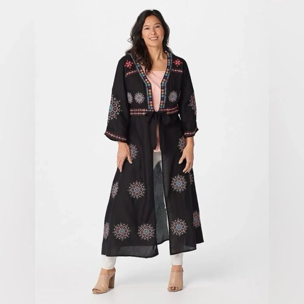 Tolani Collection Black Embroidered Long Duster Kimono 2XP Single Tie